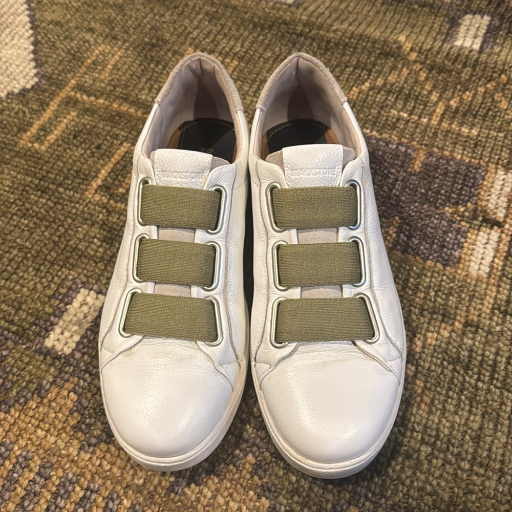 Blackstone Women’s White Leather Slip-On Sneakers, Size 10